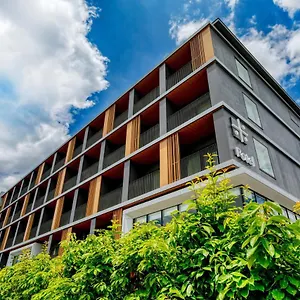 ホテル Umekoji Potel