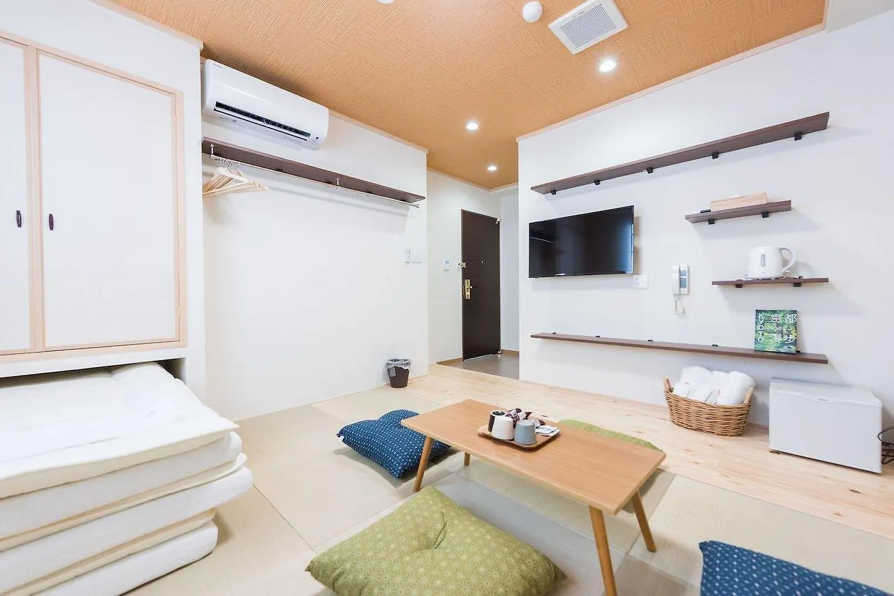 بيت ريفي Floral Sakura Hotel كيوتو
